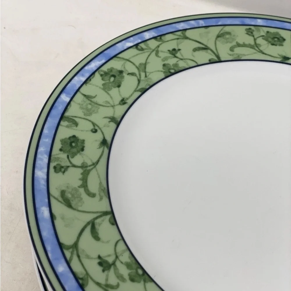 Wedgwood Watercolour 10 - 3/8" Dinner Plate - Picture 4 of 8